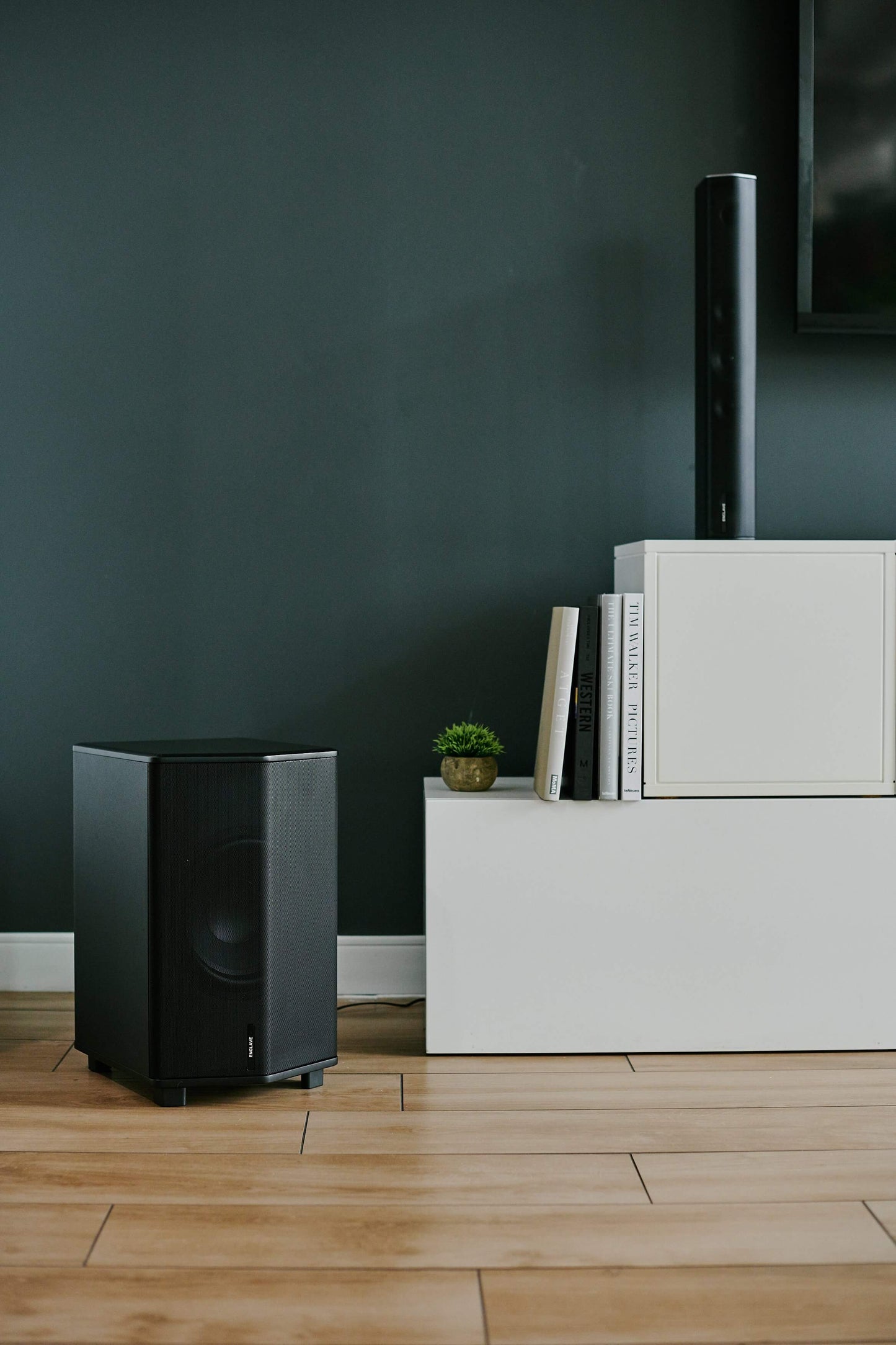 CineHome PRO 10" Subwoofer -OPEN BOX